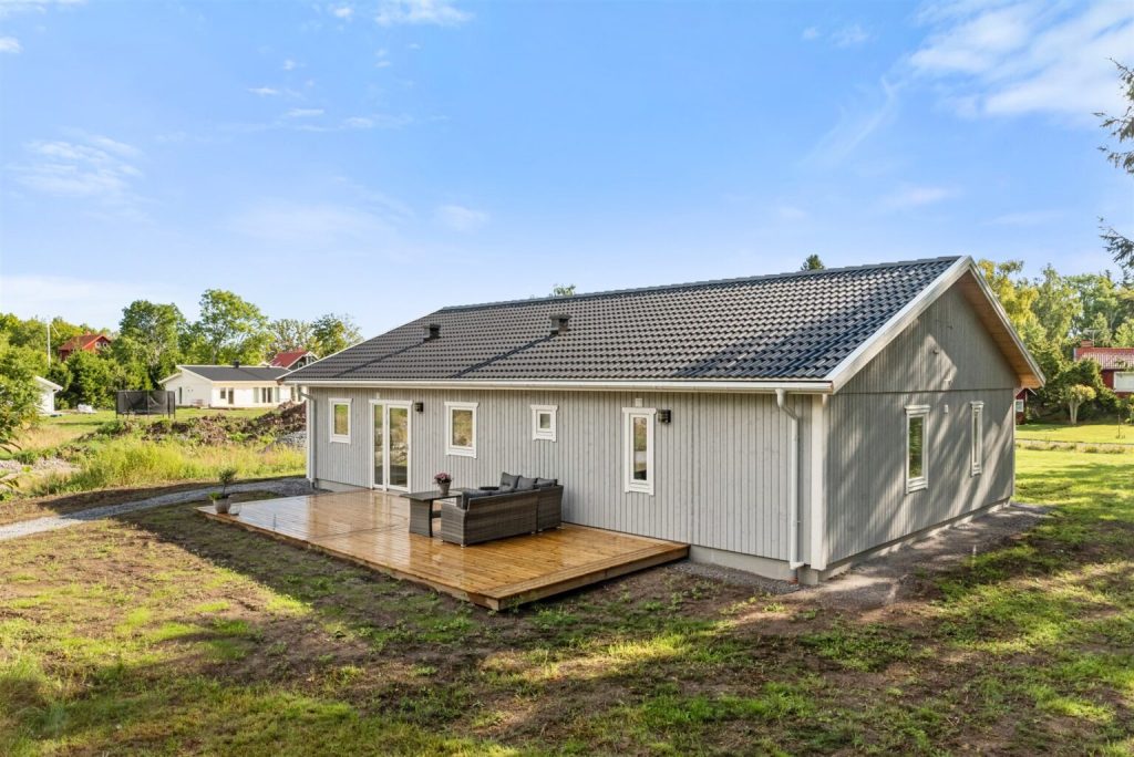 3. Byte av varmvattenberedare sommarstuga 1536x1026