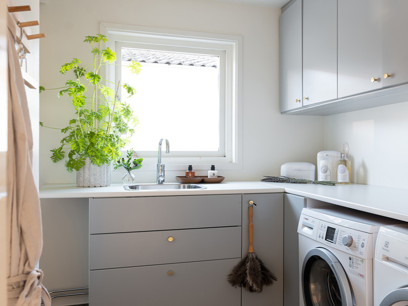 Kakelsattning Tvattstugerenovering Spanga Rinkeby.